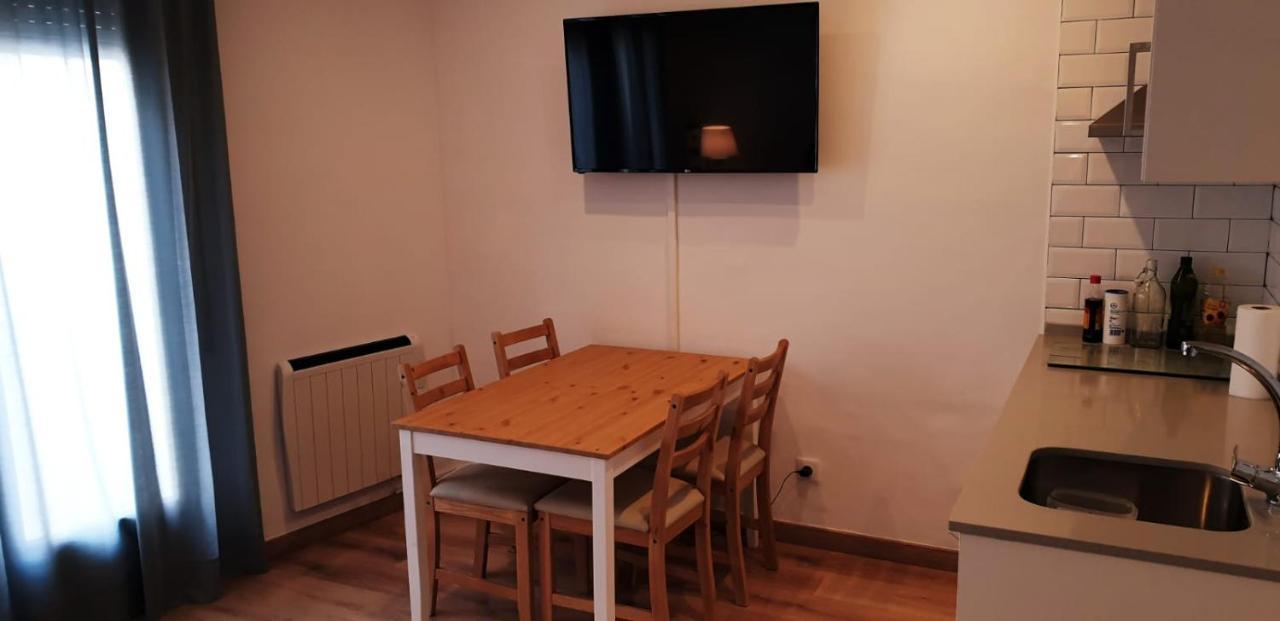 Апартаменти Apartamento Acogedor A 3 Minutos De La Playa Бланес Екстер'єр фото